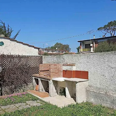 Biondy - A 200mt Dal Mare *