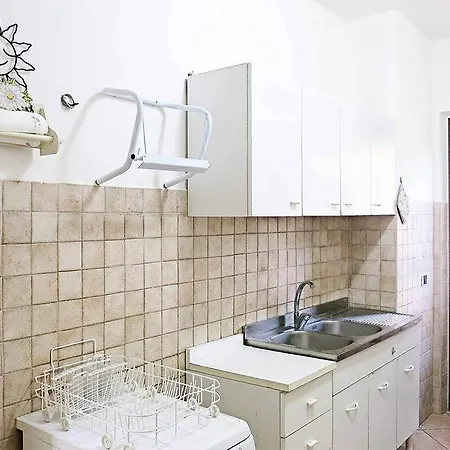 Biondy - A 200mt Dal Mare Villa *